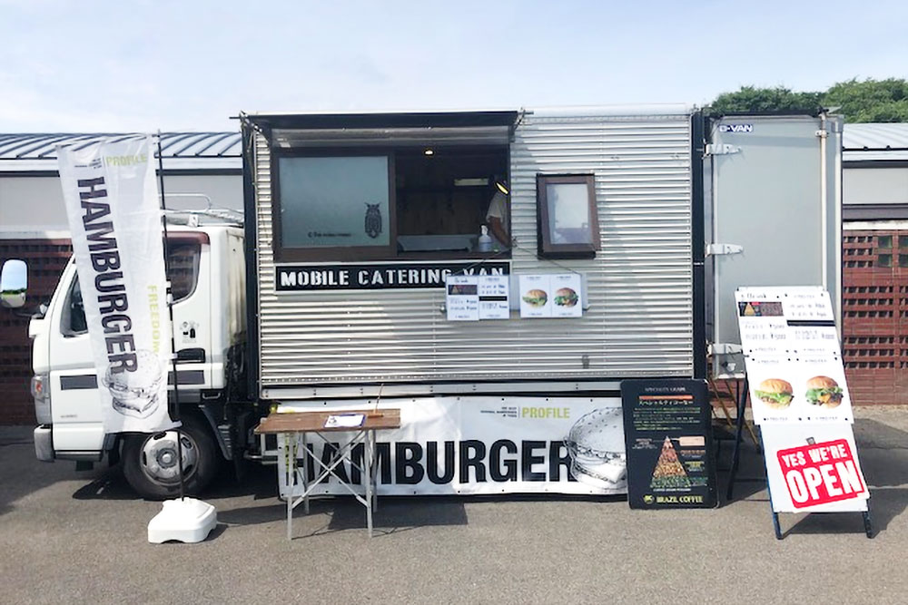 キッチンカー ハンバーガー店　PRO FILE