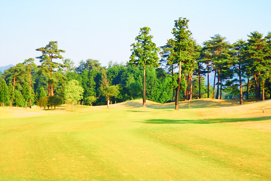 コムウッドゴルフクラブOUTコースHOLE1の写真