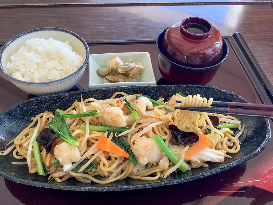 ホルモン塩焼きそば