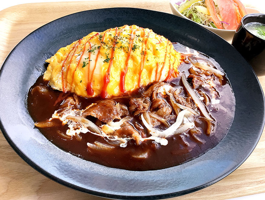近江牛オムハヤシ