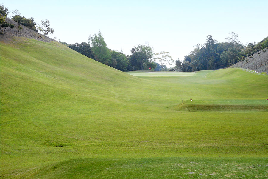 伊勢志摩カントリークラブINコースHOLE13の写真