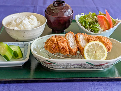 とんかつ定食