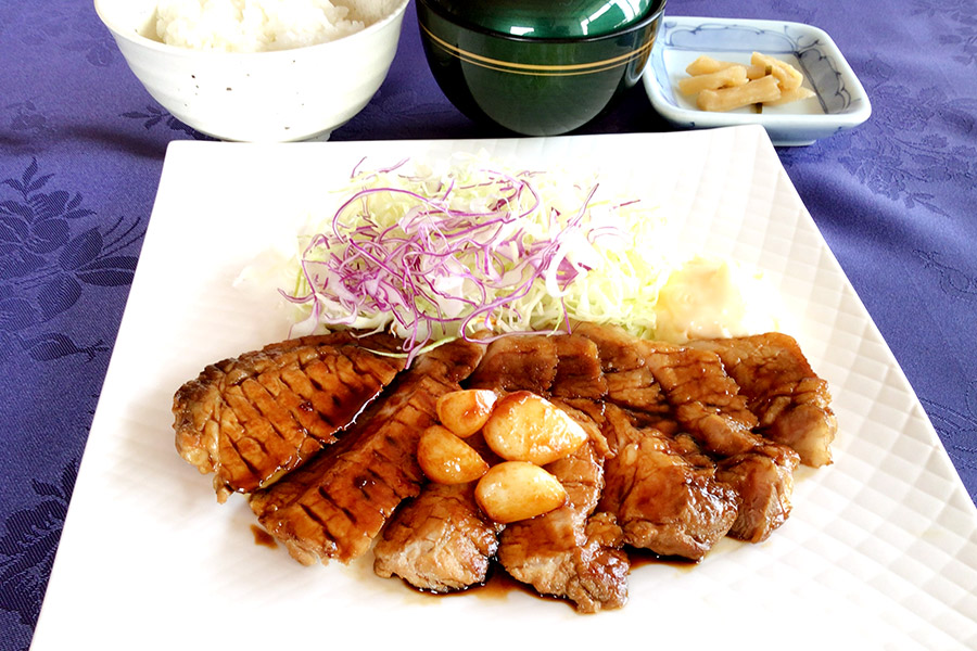 トンテキ定食