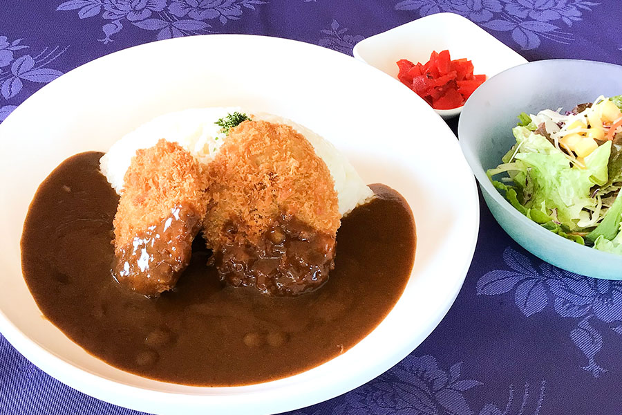 ヒレカツカレー
