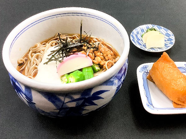 冷やしぶっかけ蕎麦