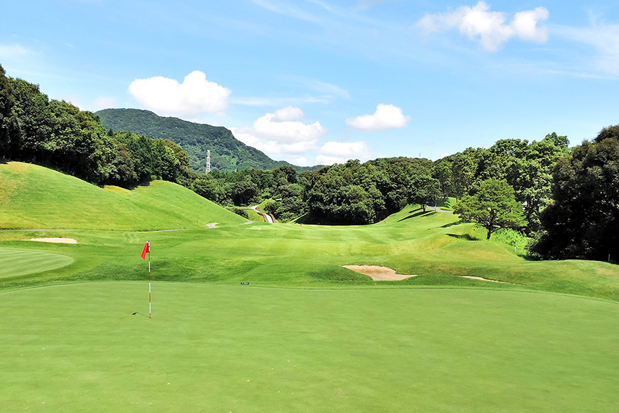 佐賀ロイヤルゴルフクラブOUTコースHOLE3の写真