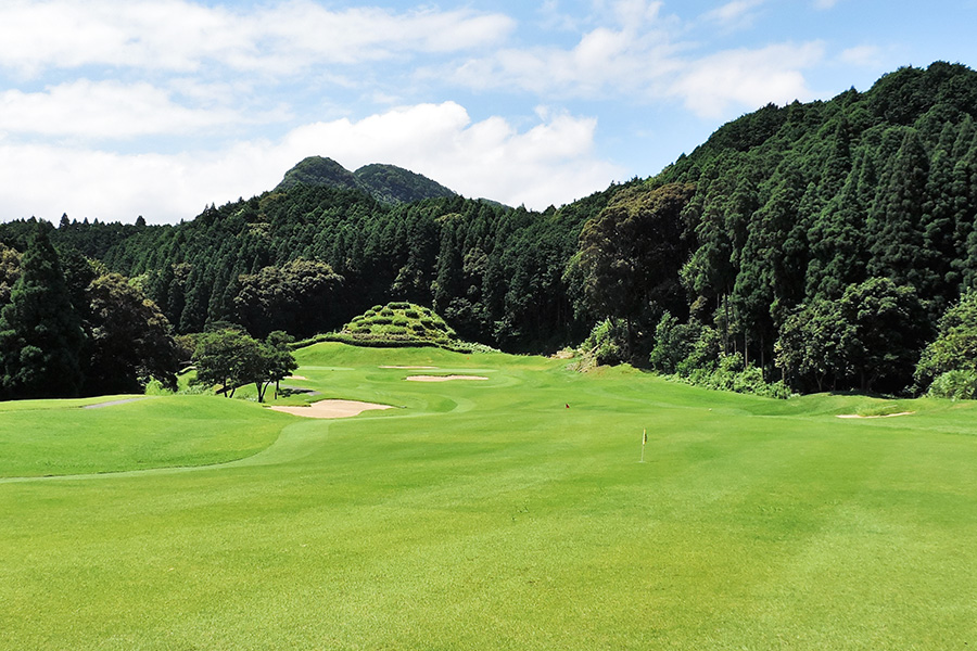 佐賀ロイヤルゴルフクラブOUTコースHOLE4の写真