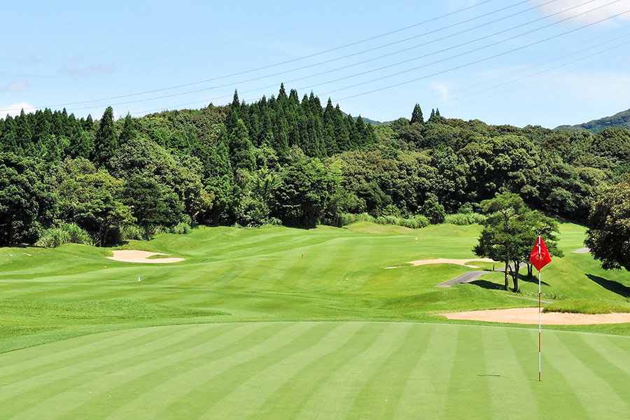 佐賀ロイヤルゴルフクラブOUTコースHOLE4の写真