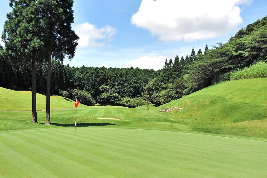 佐賀ロイヤルゴルフクラブOUTコースHOLE7の写真
