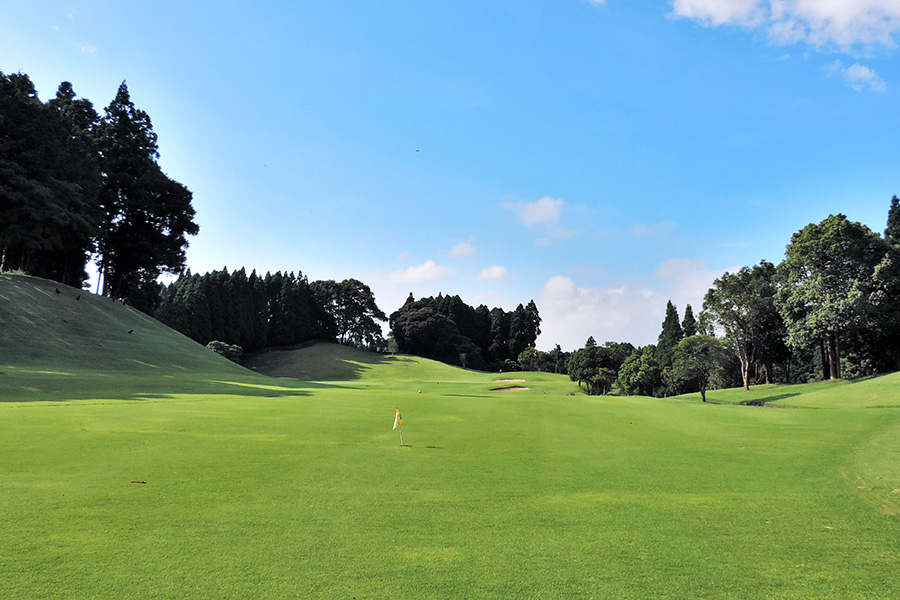佐賀ロイヤルゴルフクラブINコースHOLE15の写真