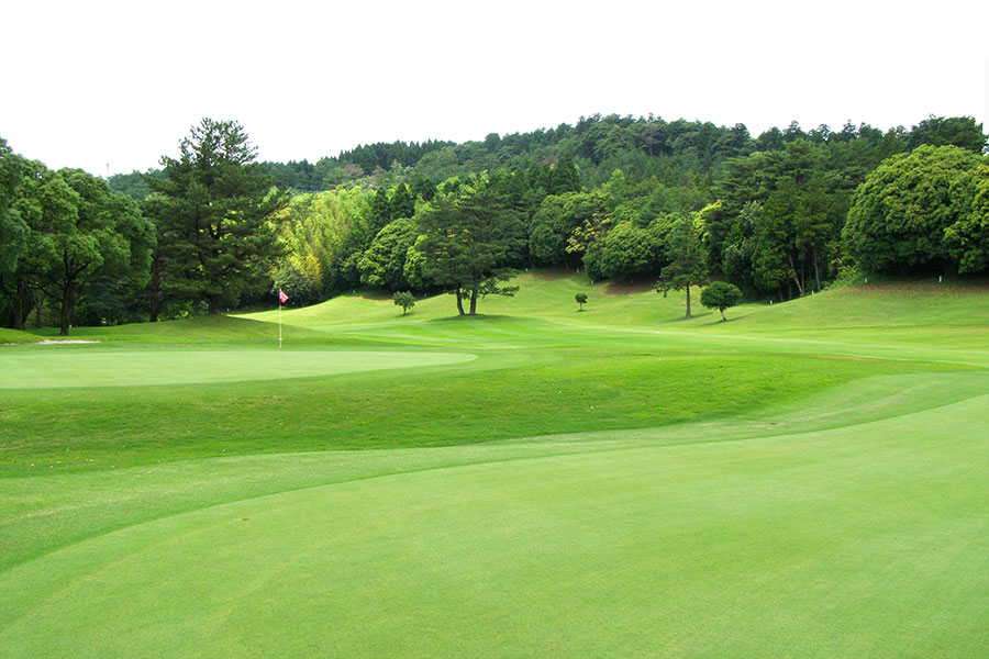 高千穂カントリー倶楽部OUTコースHOLE1の写真