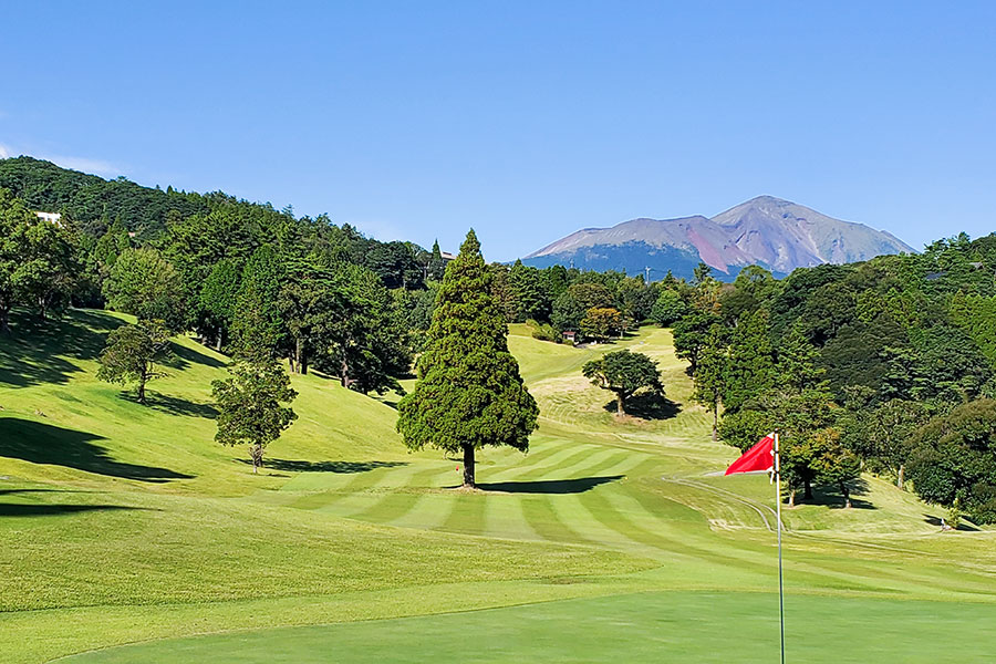 高千穂カントリー倶楽部INコースHOLE10の写真