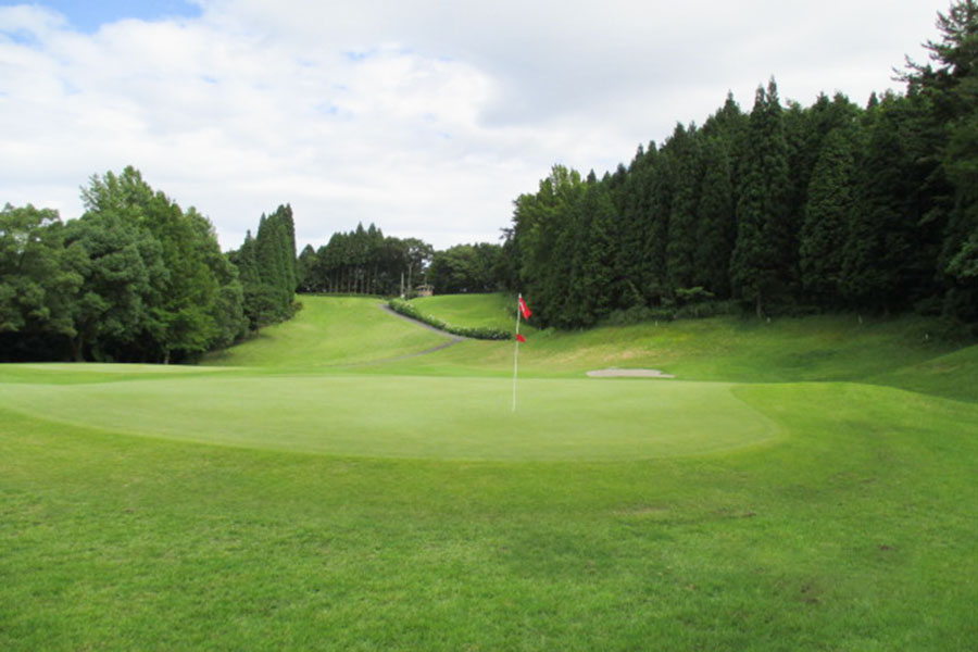 高千穂カントリー倶楽部INコースHOLE13の写真
