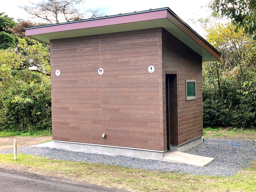 13番ホールのトイレ