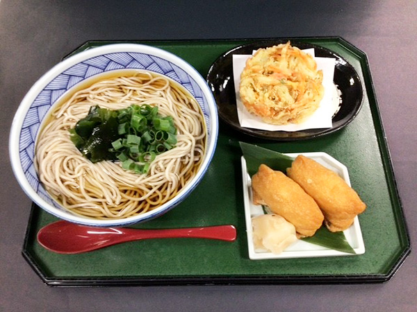 かき揚げうどん又はそばセット