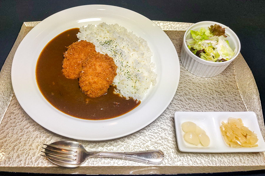 ヒレカツカレー